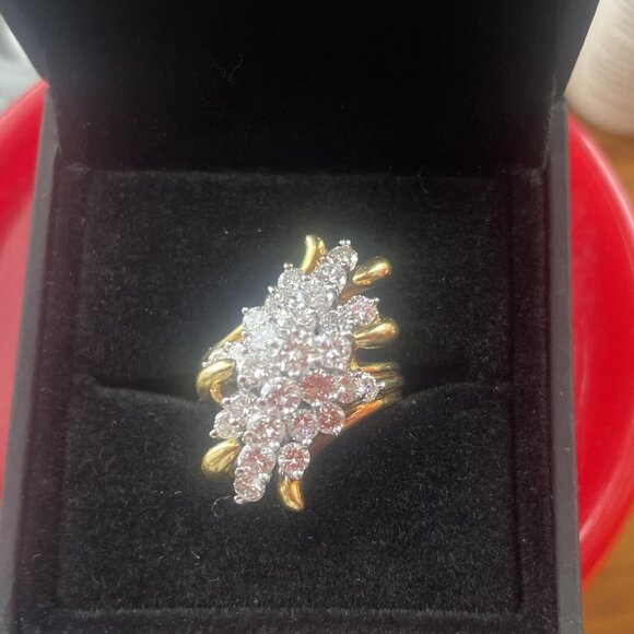 DIAMOND RING - Picture 1 of 3